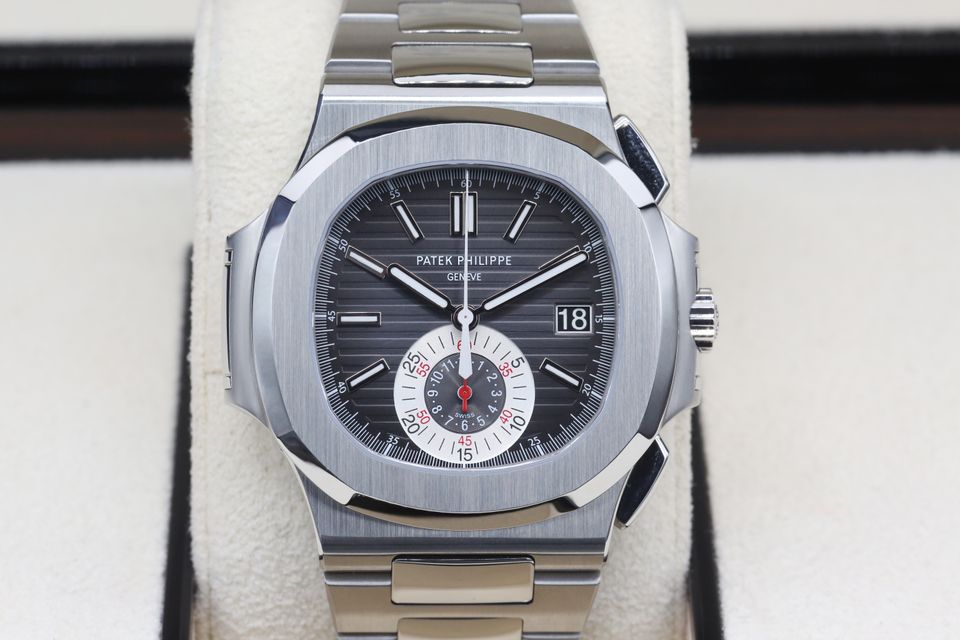 Patek Philippe Nautilus 5980/1A-014 Image 5